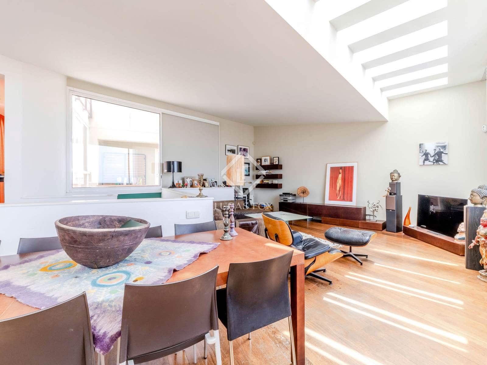 7 soveværelse Villa til salg i Sitges med swimmingpool garage - € 1.175.000 (Ref: 3026141)