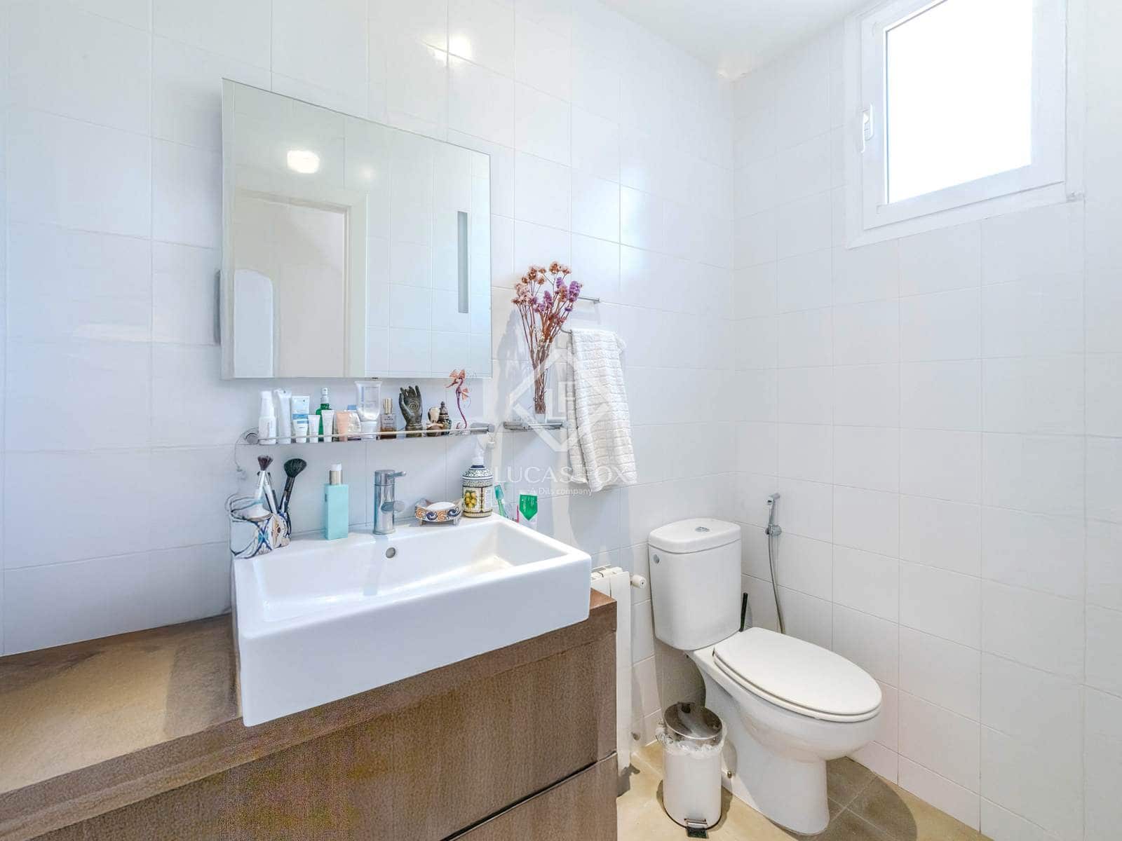 7 soveværelse Villa til salg i Sitges med swimmingpool garage - € 1.175.000 (Ref: 3026141)