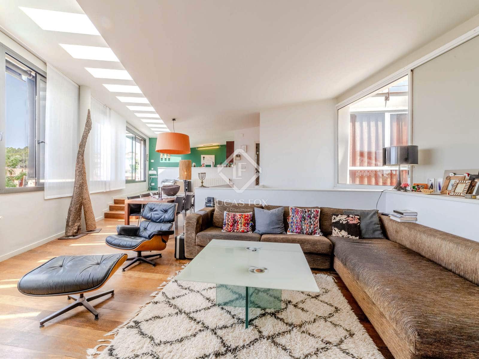 7 soveværelse Villa til salg i Sitges med swimmingpool garage - € 1.175.000 (Ref: 3026141)