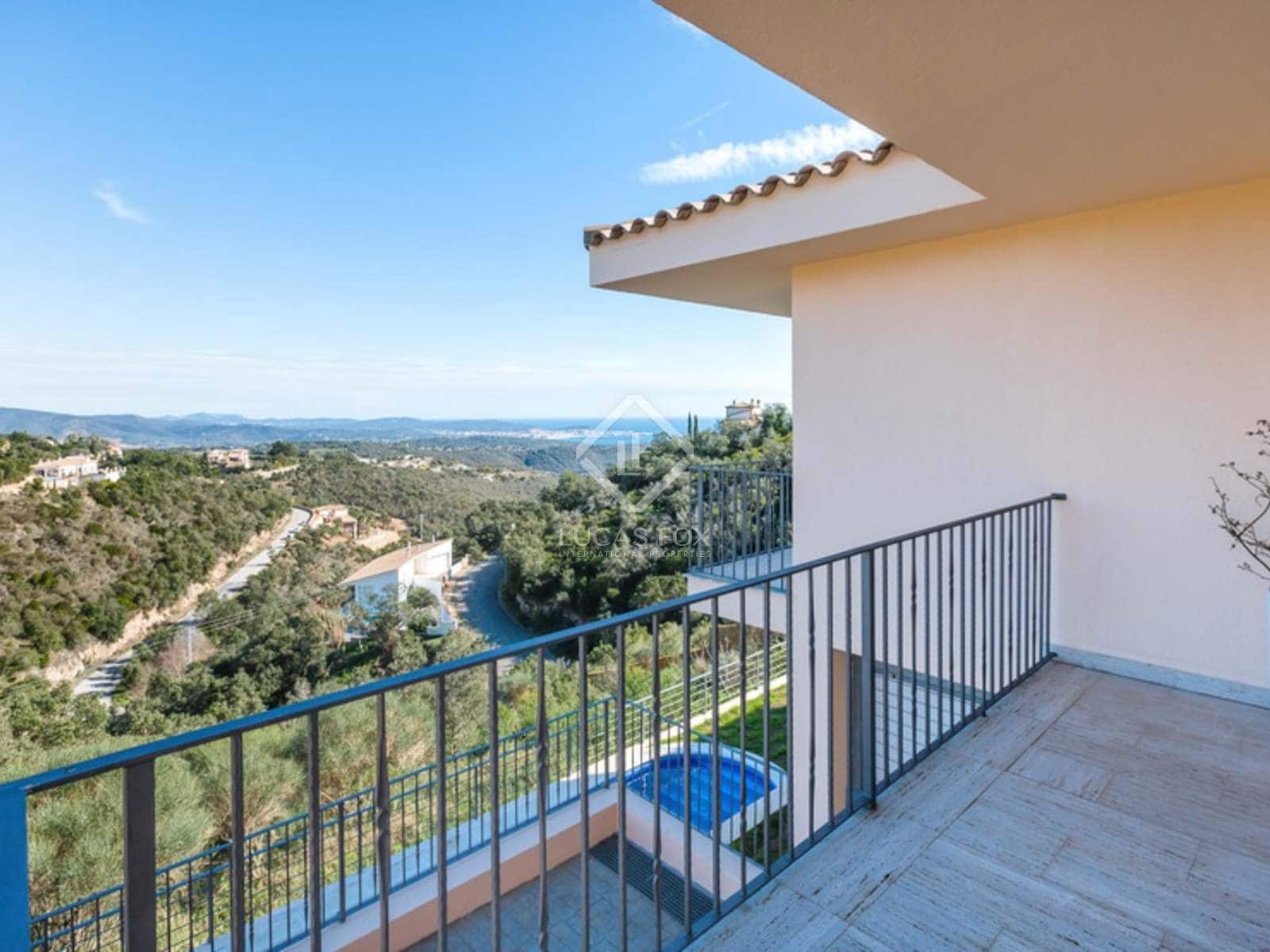 Chalet de 4 habitaciones en Platja d'Aro en venta con piscina garaje - 996.000 € (Ref: 3026151)