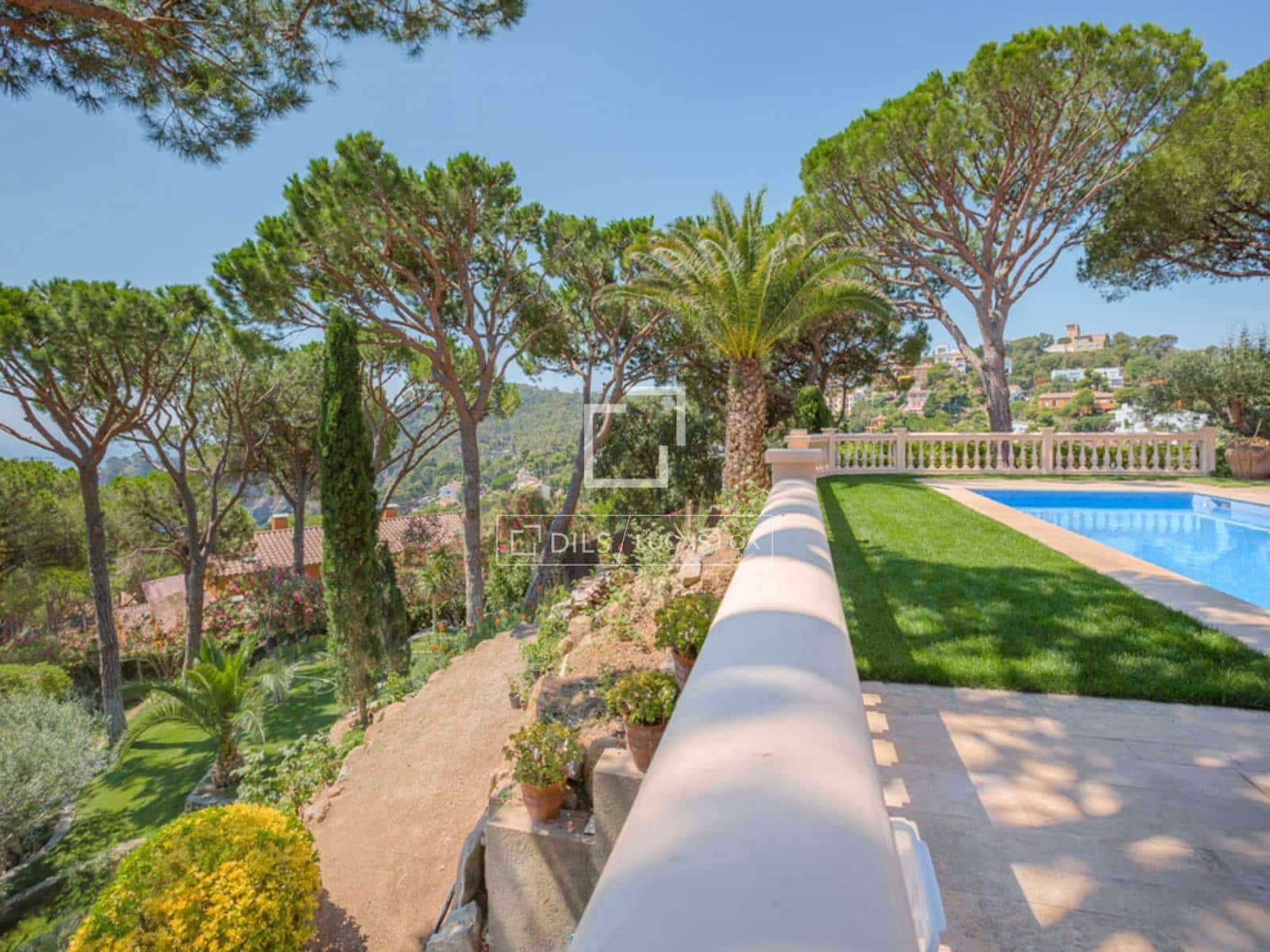 7 soverom Villa til salgs i Calella de Palafrugell med svømmebasseng garasje - € 2 590 000 (Ref: 3046227)