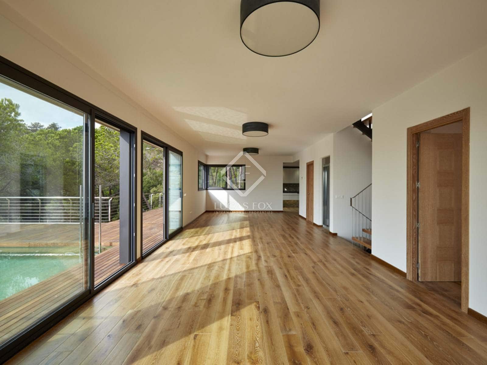 4 soveværelse Villa til salg i Lloret de Mar med swimmingpool garage - € 1.800.000 (Ref: 3195438)