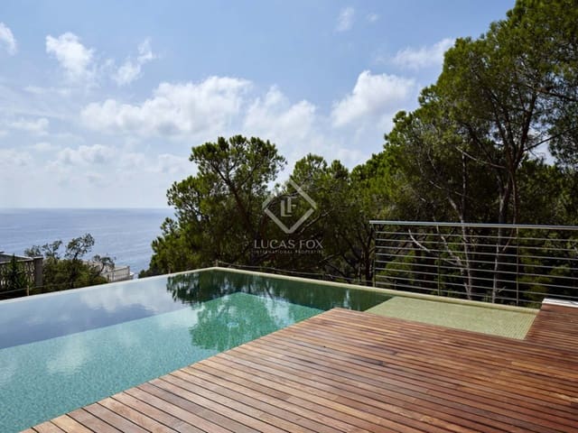 4 chambre Villa/Maison à vendre à Lloret de Mar avec piscine garage - 1 800 000 € (Ref: 3195438)