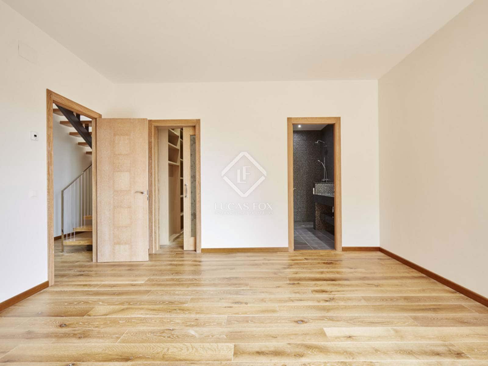 4 soveværelse Villa til salg i Lloret de Mar med swimmingpool garage - € 1.800.000 (Ref: 3195438)