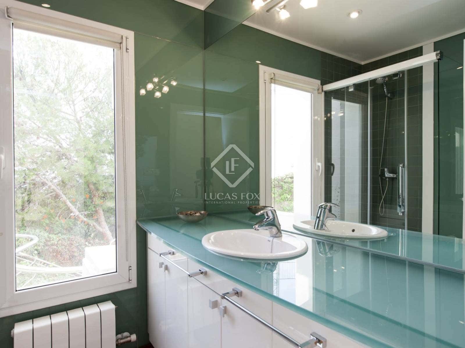 5 soveværelse Villa til salg i Sitges med swimmingpool garage - € 2.550.000 (Ref: 3228621)