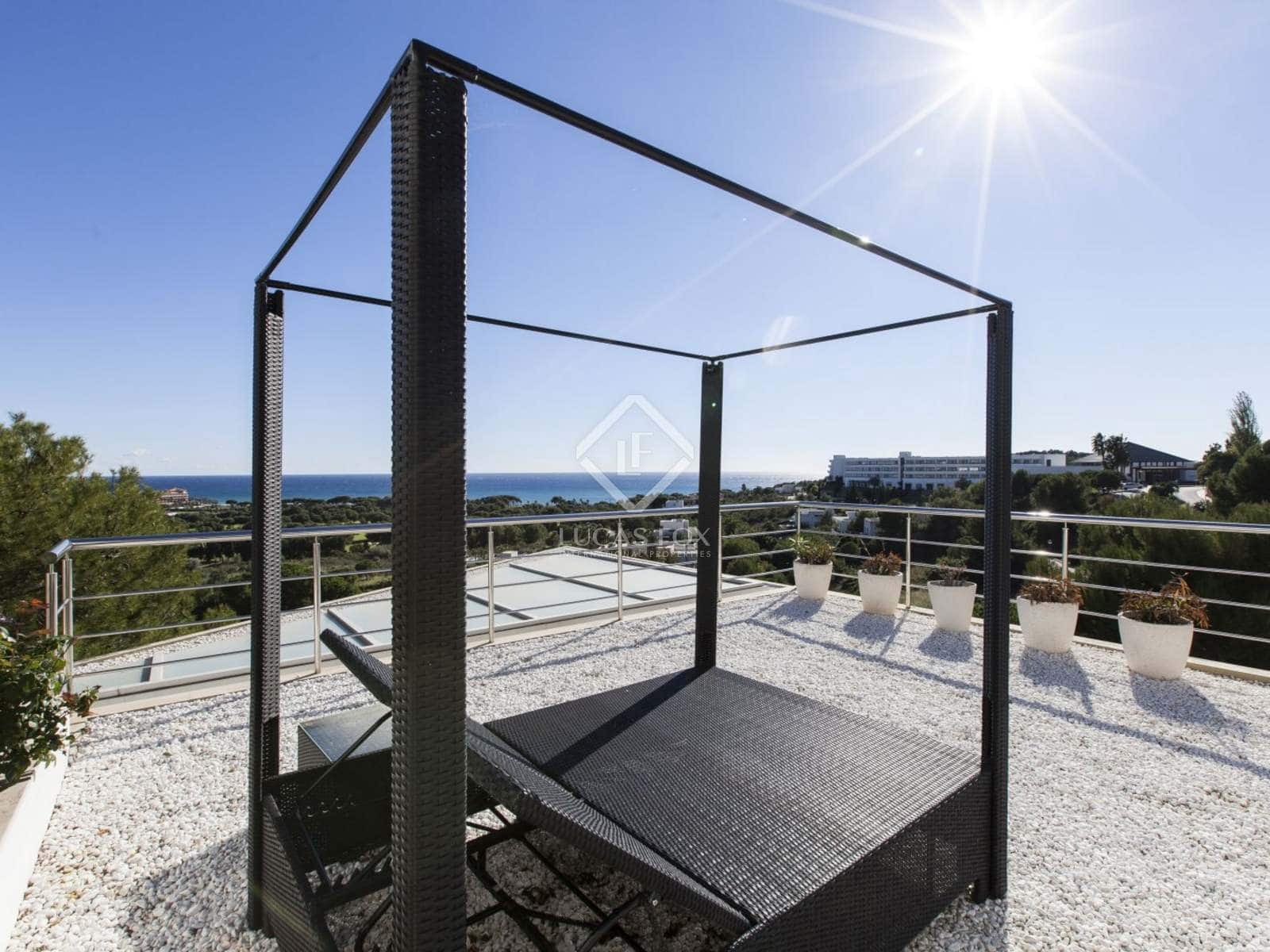 5 soveværelse Villa til salg i Sitges med swimmingpool garage - € 2.550.000 (Ref: 3228621)