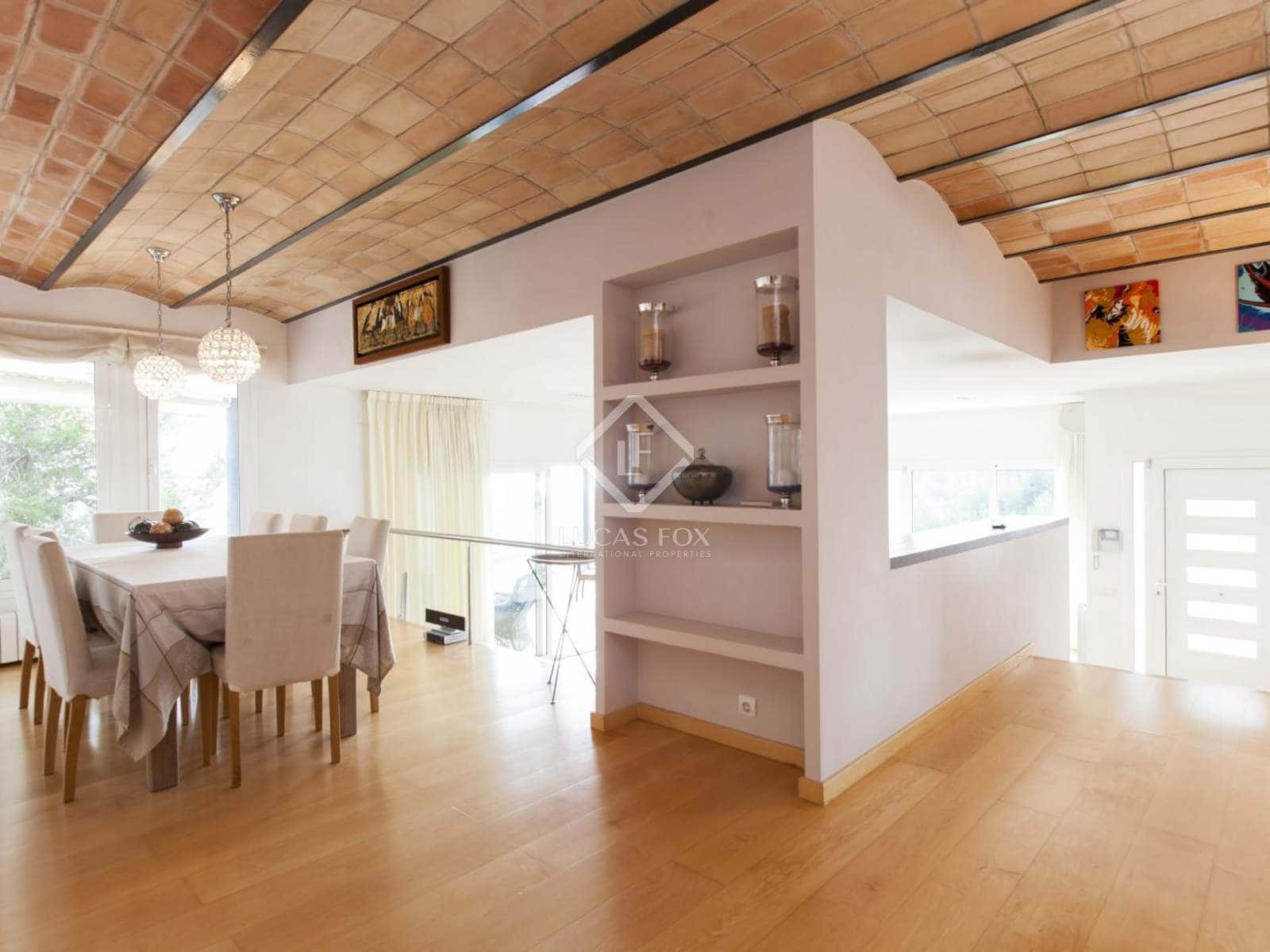 5 soveværelse Villa til salg i Sitges med swimmingpool garage - € 2.550.000 (Ref: 3228621)