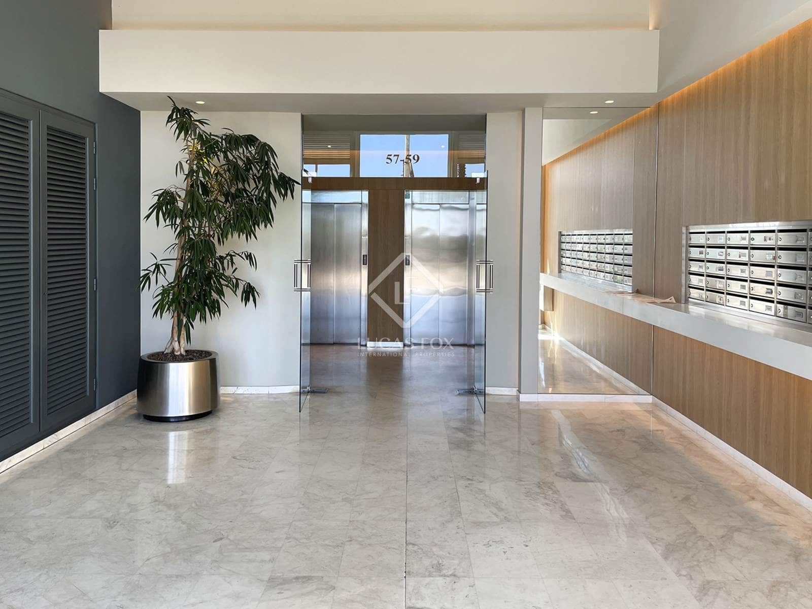 3 soveværelse Lejlighed til salg i Barcelona by med garage - € 1.120.000 (Ref: 3237759)