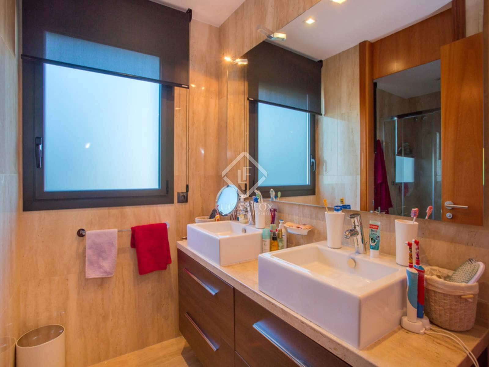 5 chambre Villa/Maison à vendre à Lloret de Mar avec piscine garage - 1 900 000 € (Ref: 3316534)