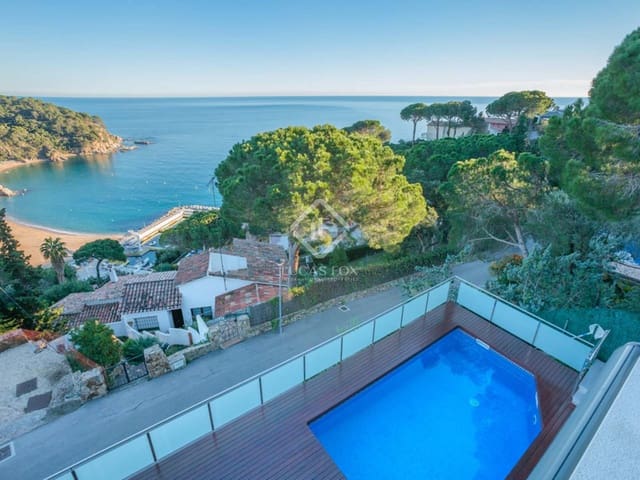 5 chambre Villa/Maison à vendre à Lloret de Mar avec piscine garage - 1 900 000 € (Ref: 3316534)