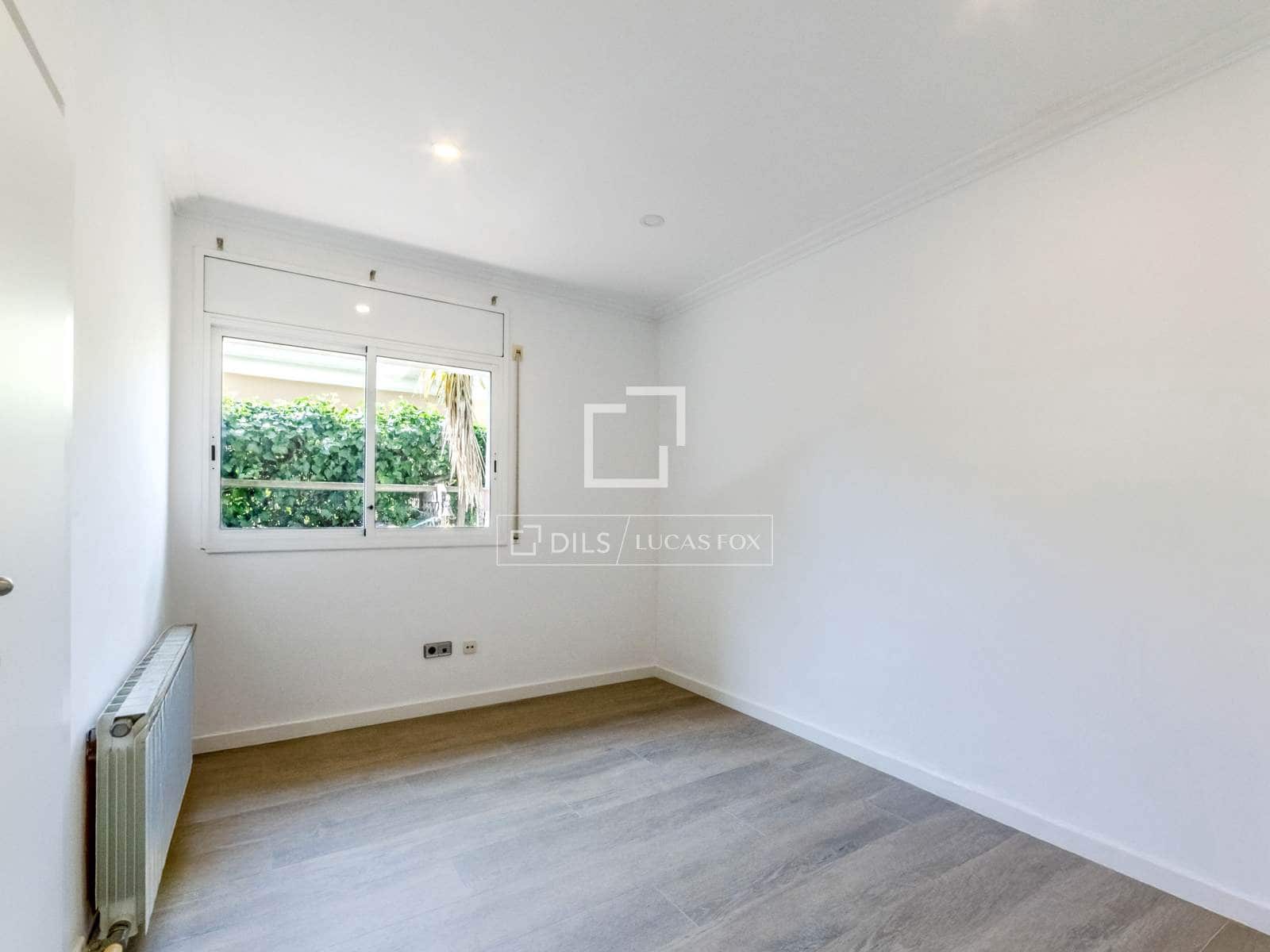 5 soveværelse Villa til salg i Sant Pere de Ribes med swimmingpool garage - € 998.000 (Ref: 3508925)