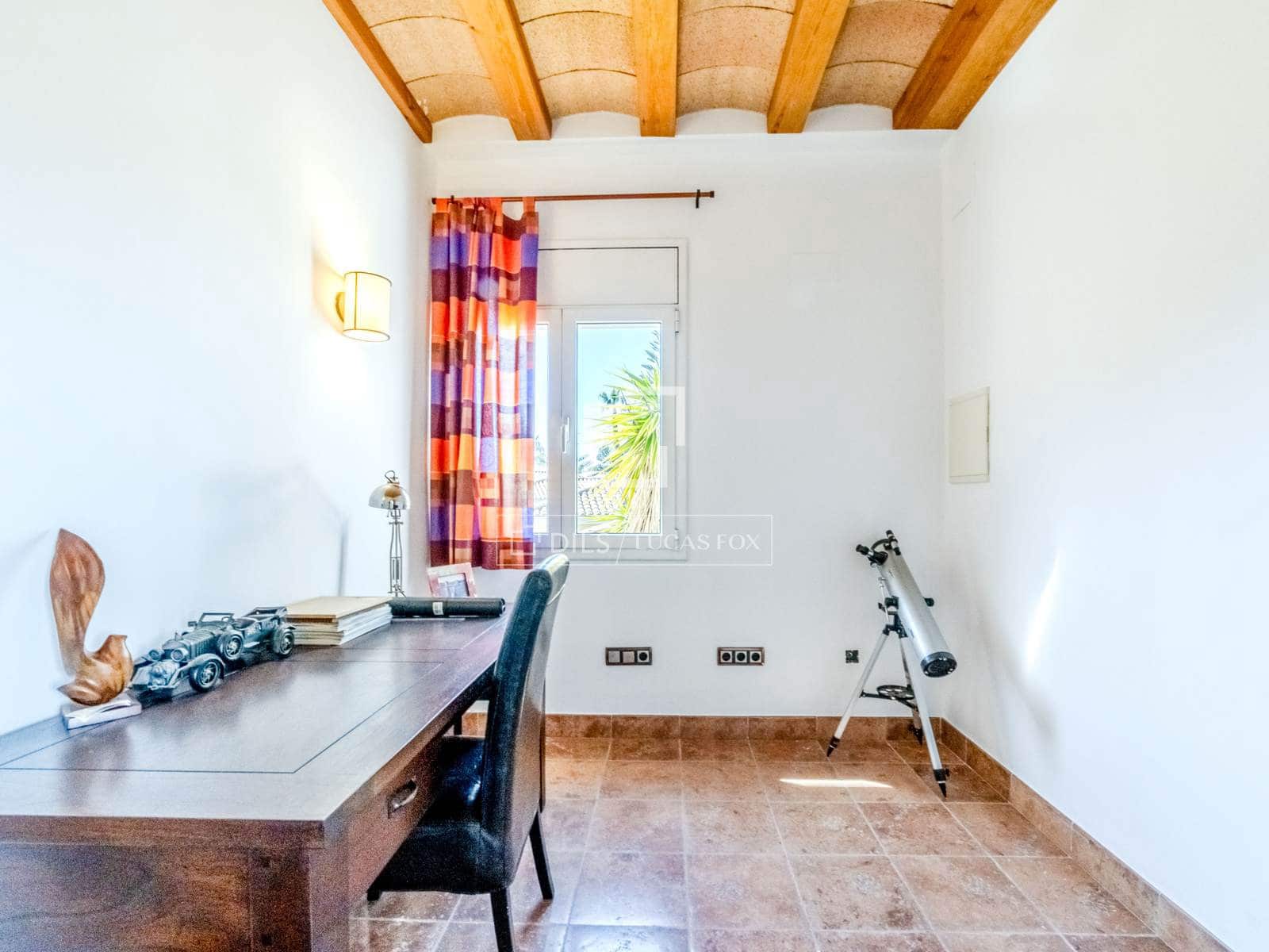 5 soveværelse Villa til salg i Sant Pere de Ribes med swimmingpool garage - € 998.000 (Ref: 3508925)