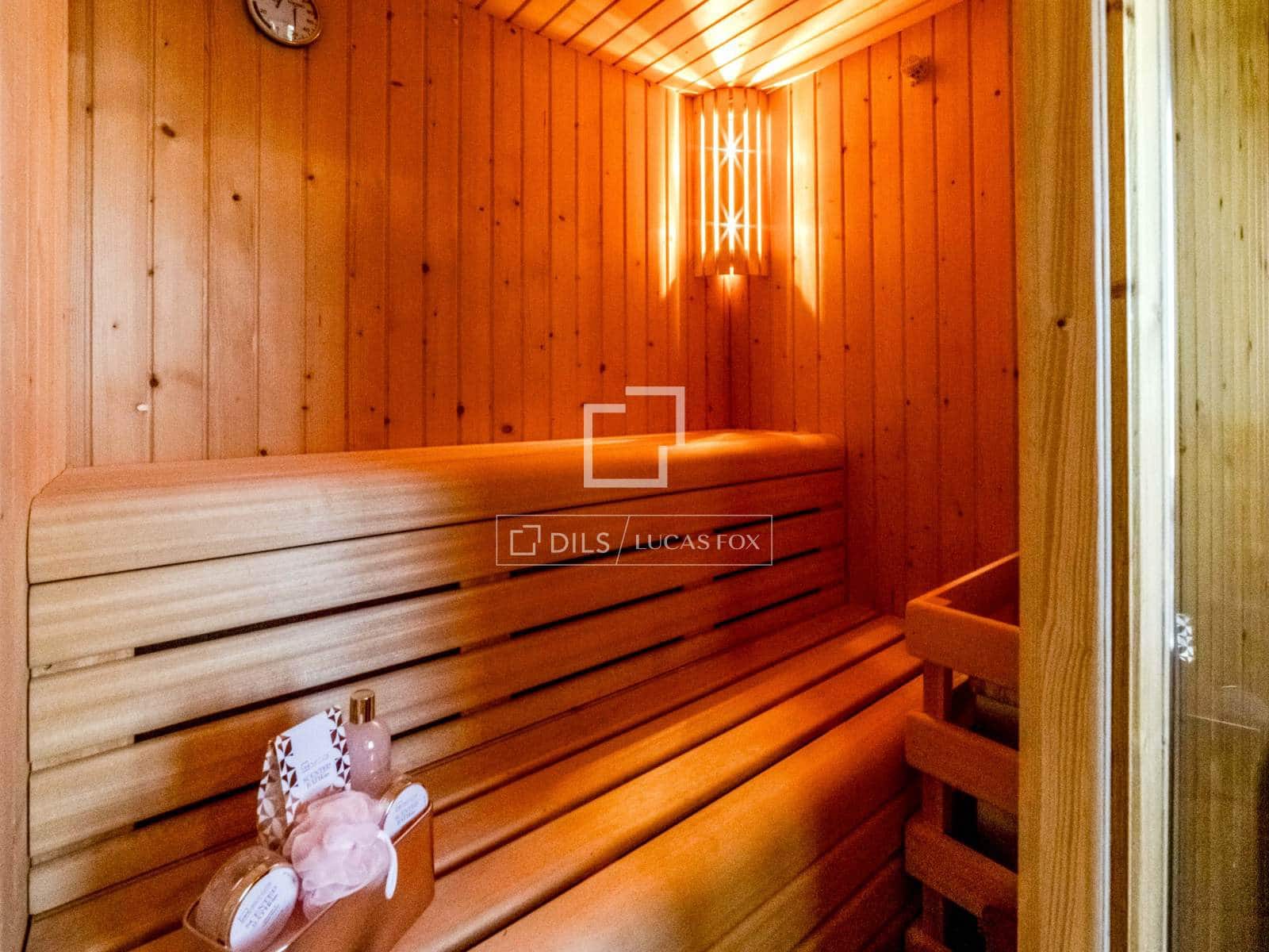 5 soveværelse Villa til salg i Sant Pere de Ribes med swimmingpool garage - € 998.000 (Ref: 3508925)