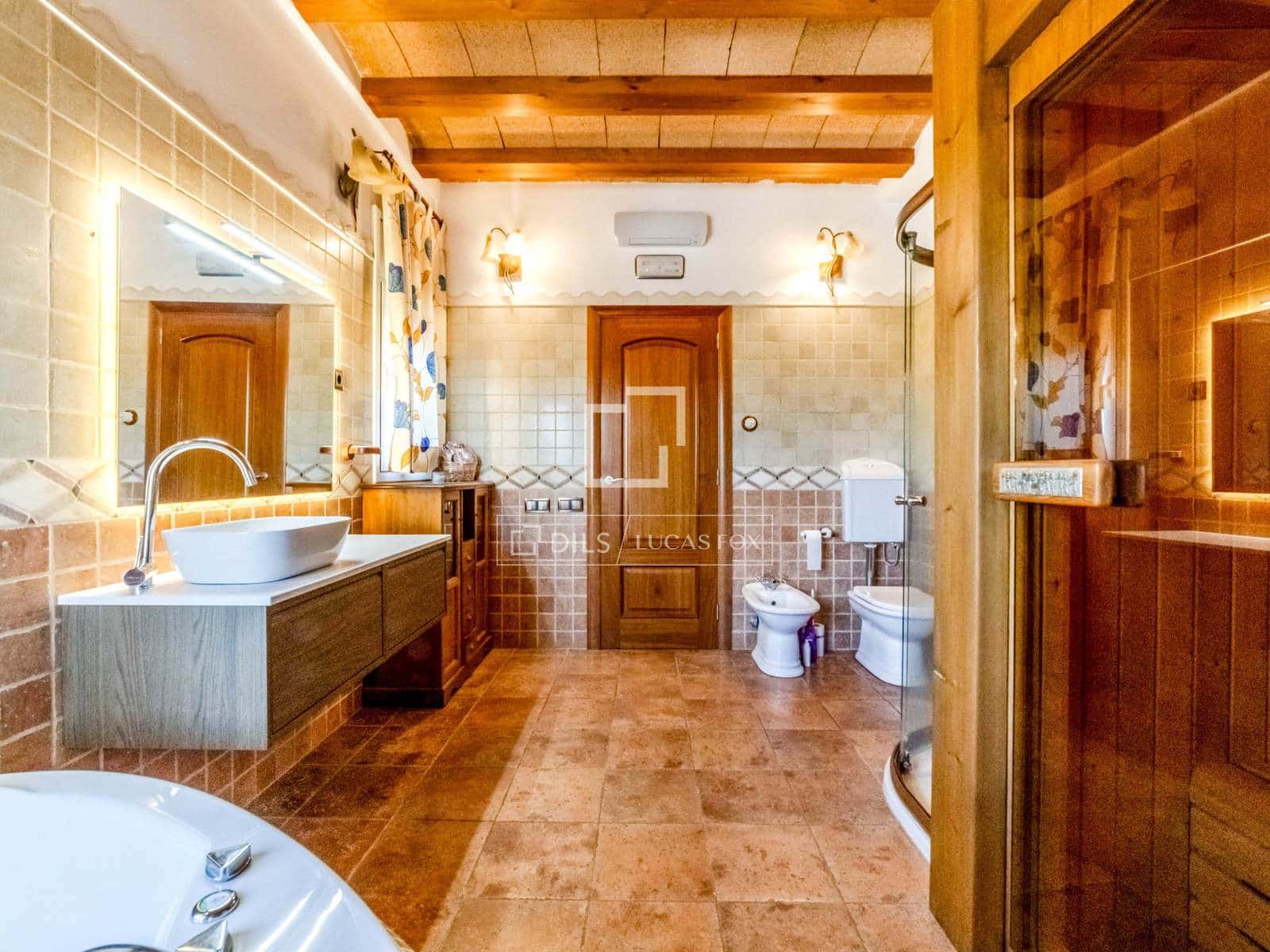 5 soveværelse Villa til salg i Sant Pere de Ribes med swimmingpool garage - € 998.000 (Ref: 3508925)