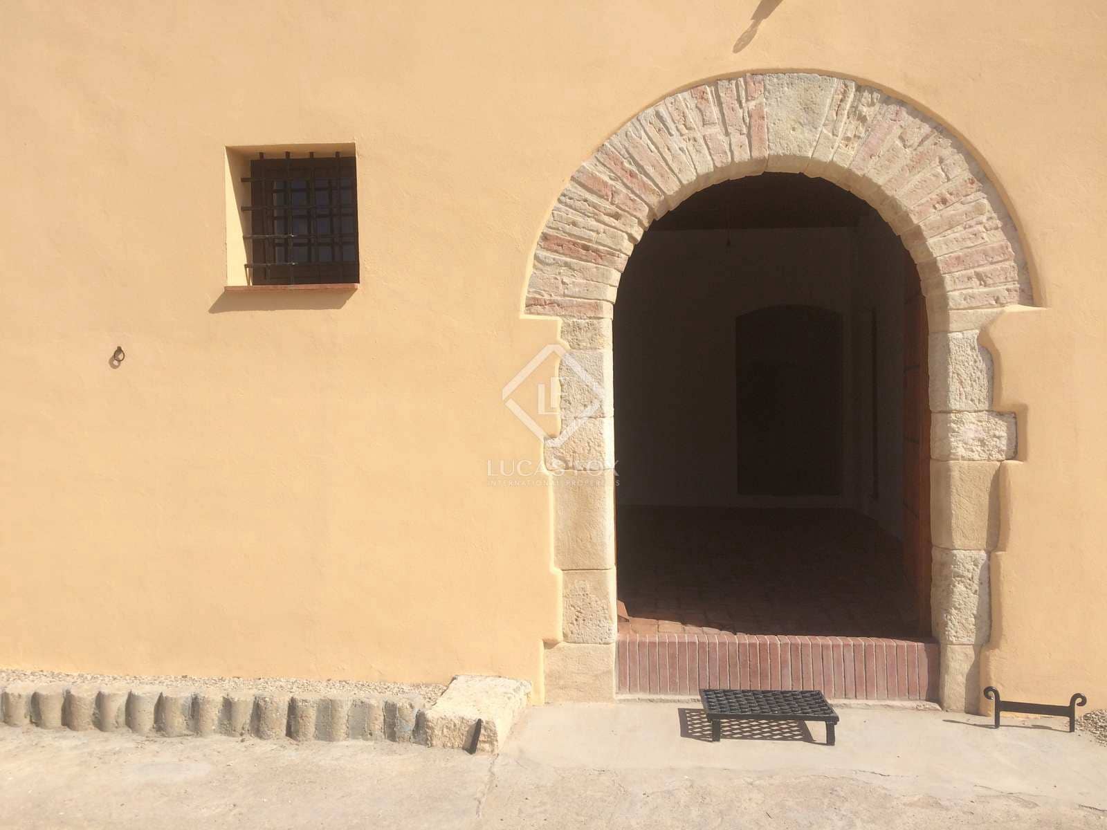 12 soveværelse Finca/Landehus til salg i Castellet i la Gornal med garage - € 2.200.000 (Ref: 3521323)