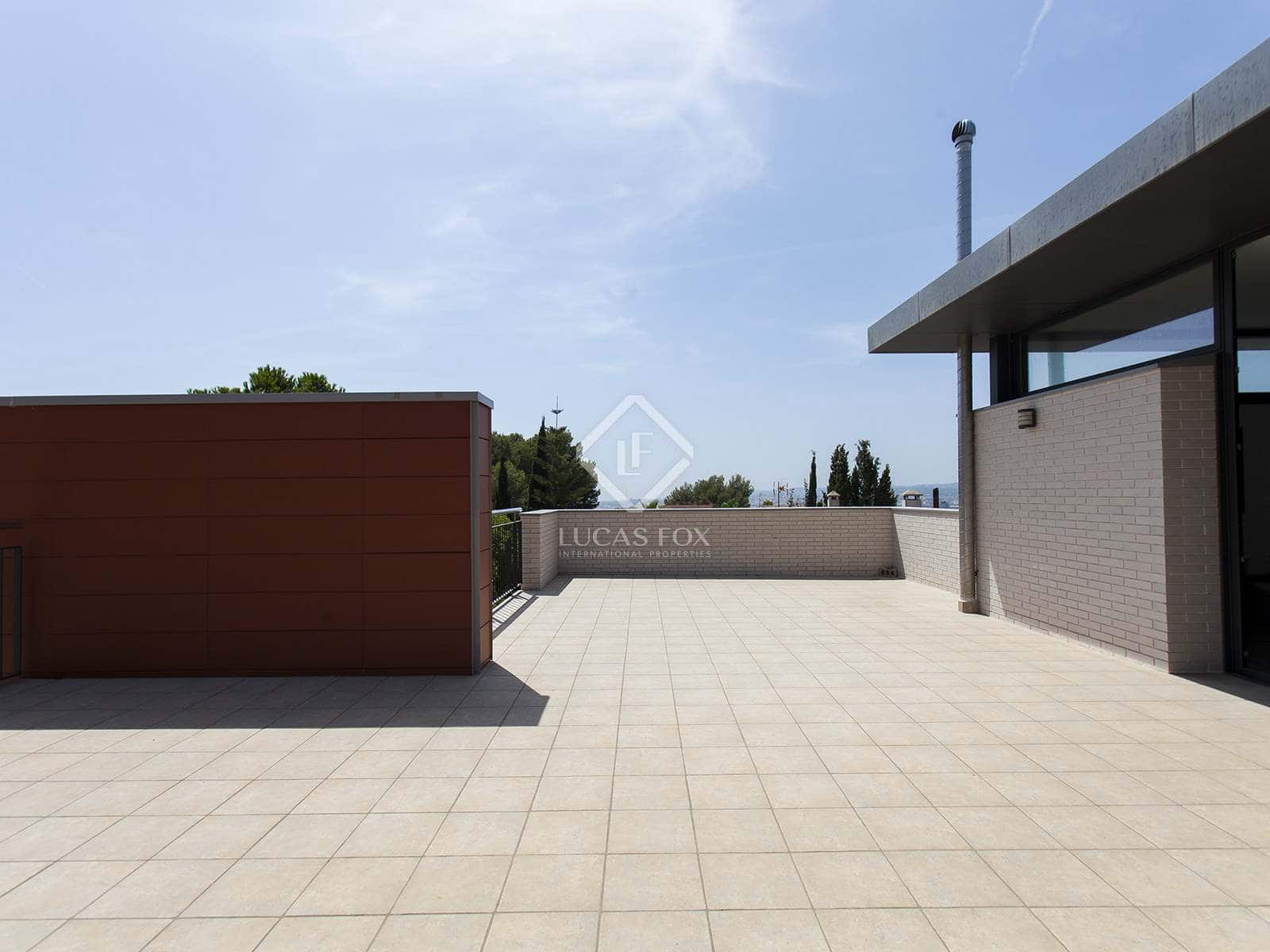 3 soveværelse Villa til salg i Talamanca med swimmingpool garage - € 1.000.000 (Ref: 3525713)