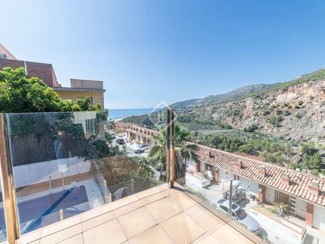 6 soveværelse Villa til salg i Sitges med swimmingpool garage - € 1.250.000 (Ref: 3853694)