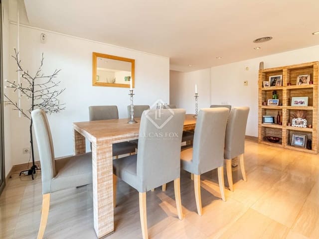 6 soveværelse Villa til salg i Sitges med swimmingpool garage - € 1.250.000 (Ref: 3853694)