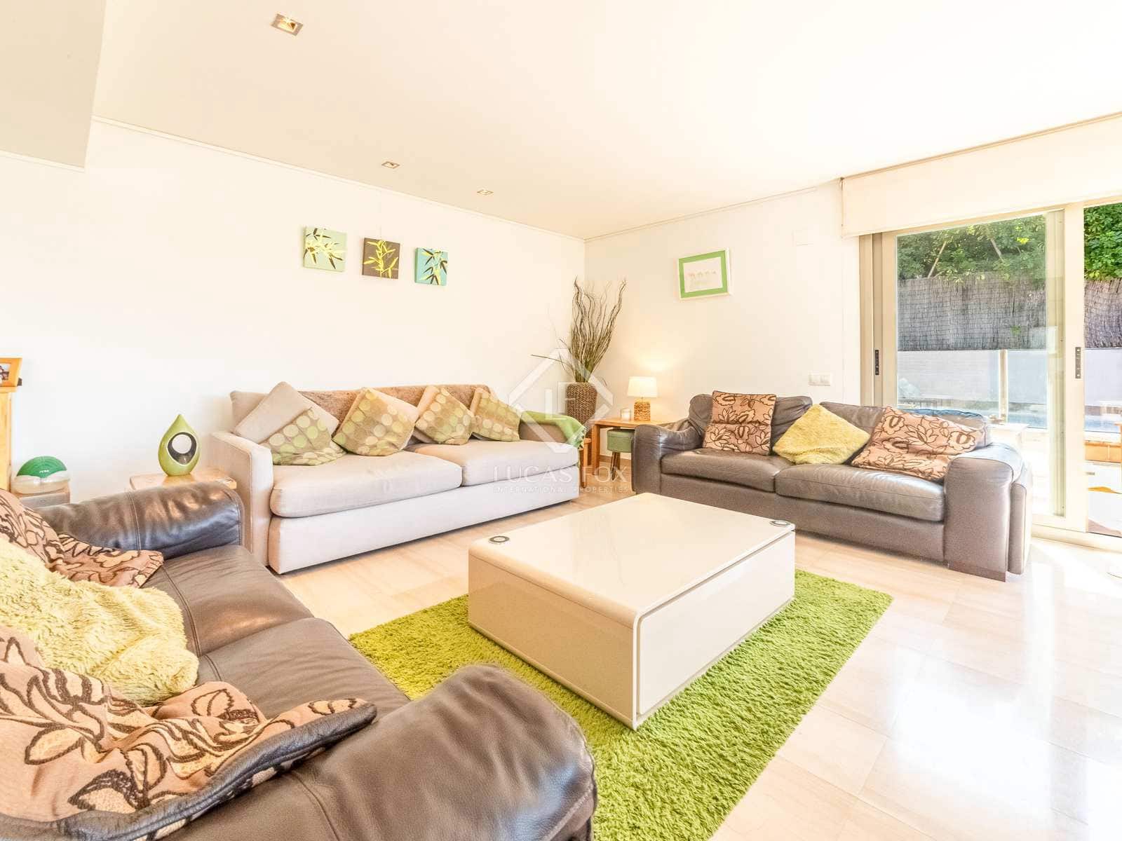 6 soveværelse Villa til salg i Sitges med swimmingpool garage - € 1.250.000 (Ref: 3853694)