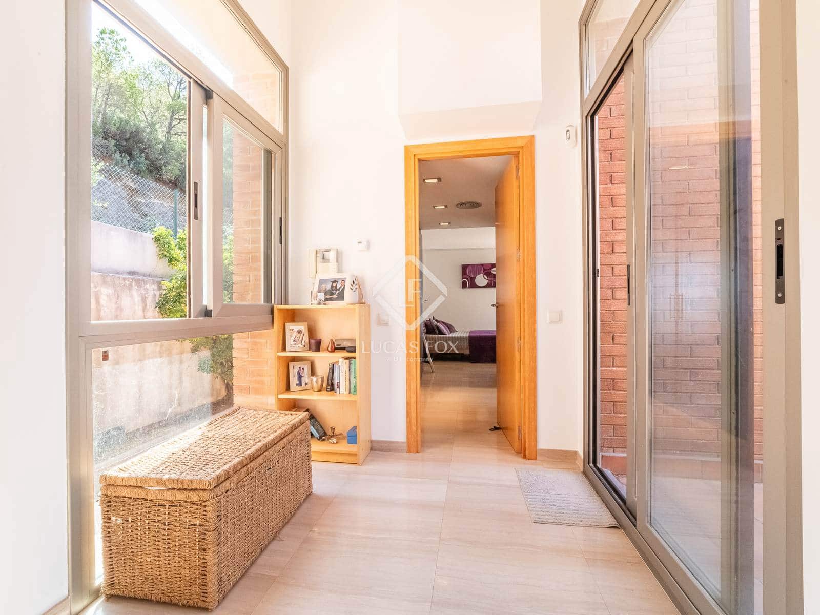 6 soveværelse Villa til salg i Sitges med swimmingpool garage - € 1.250.000 (Ref: 3853694)