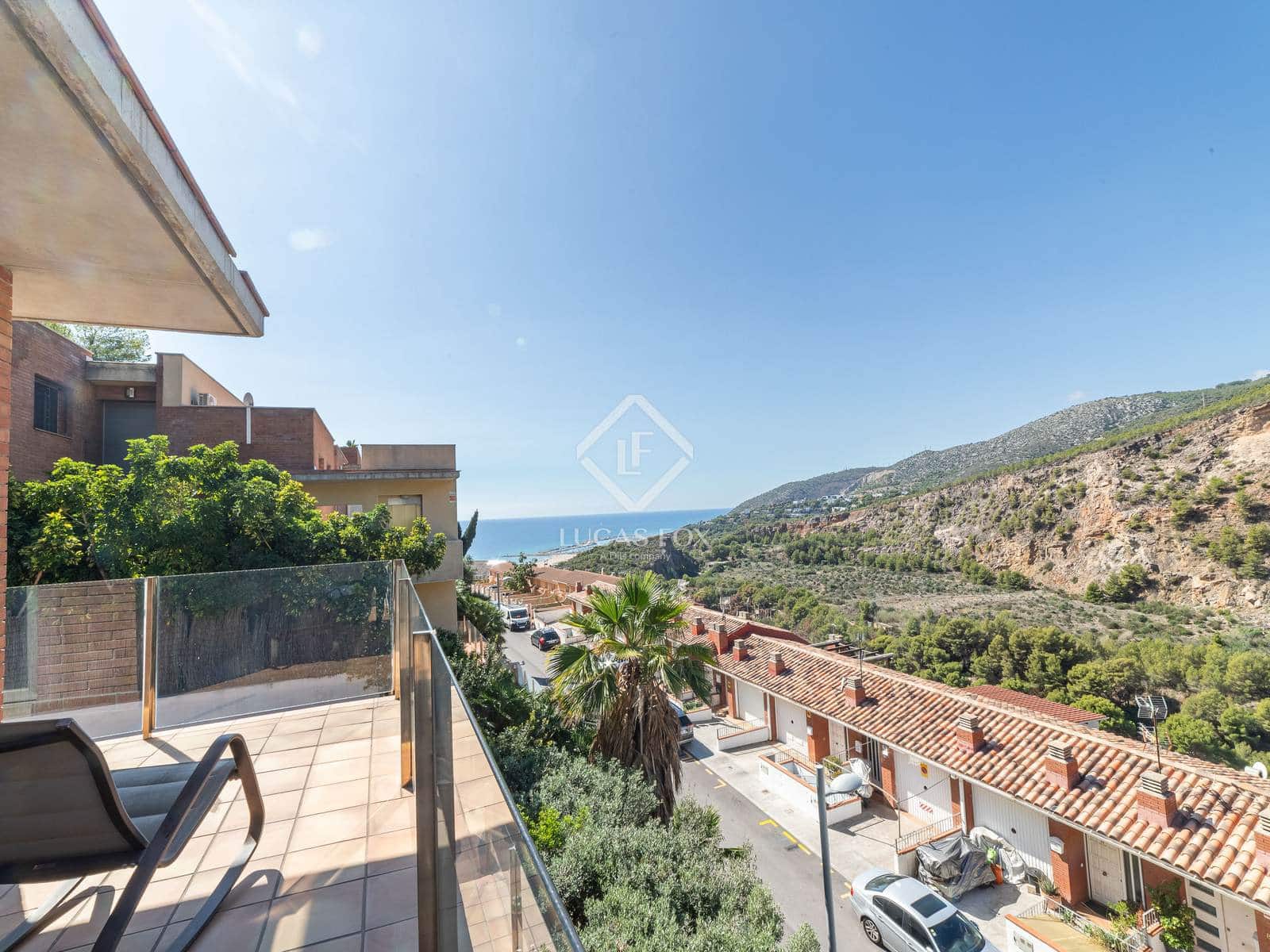 6 soveværelse Villa til salg i Sitges med swimmingpool garage - € 1.250.000 (Ref: 3853694)