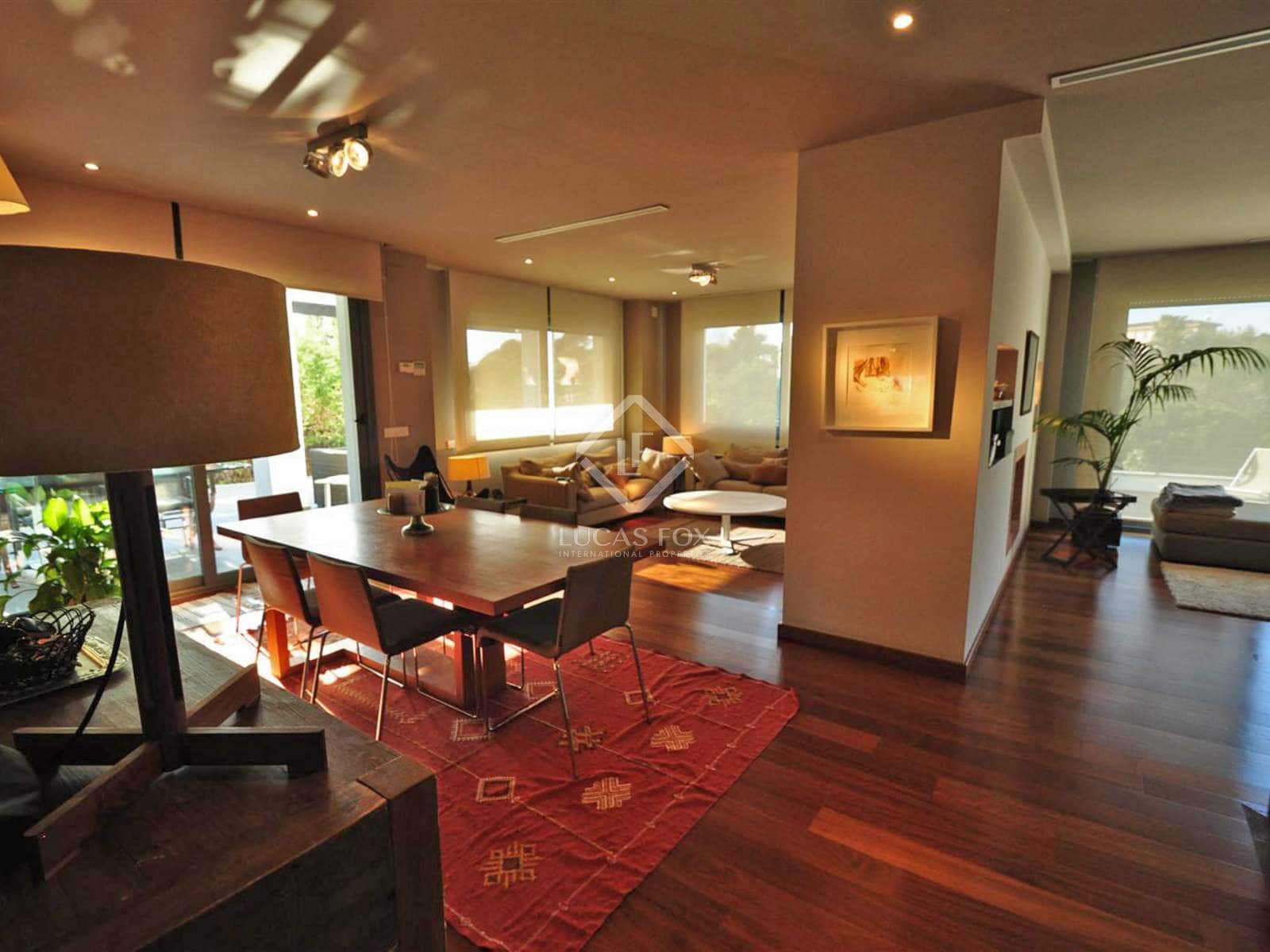 4 Zimmer Villa zu verkaufen in Lloret de Mar mit Pool Garage - 1.650.000 € (Ref: 3885791)