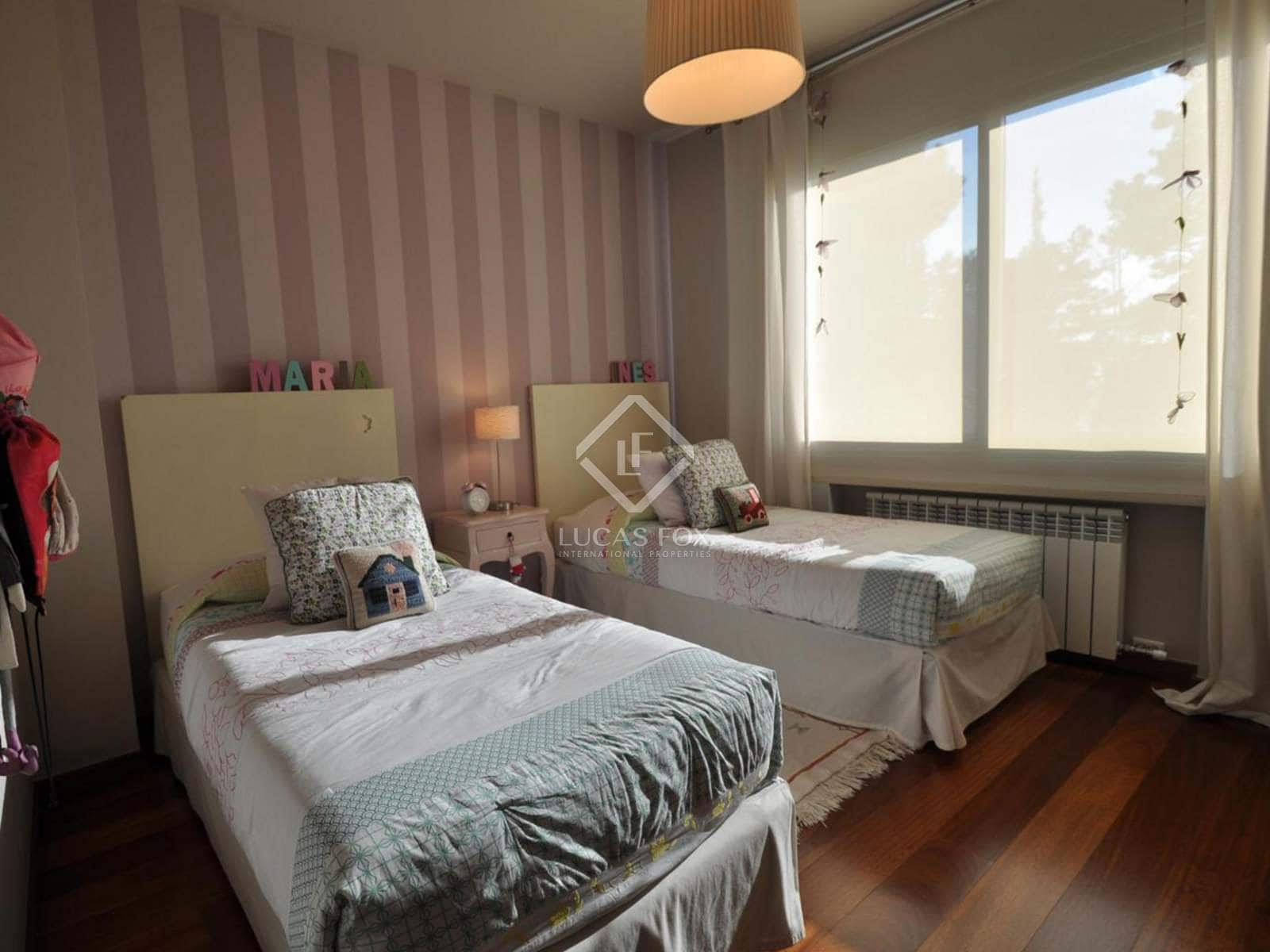 4 Zimmer Villa zu verkaufen in Lloret de Mar mit Pool Garage - 1.650.000 € (Ref: 3885791)