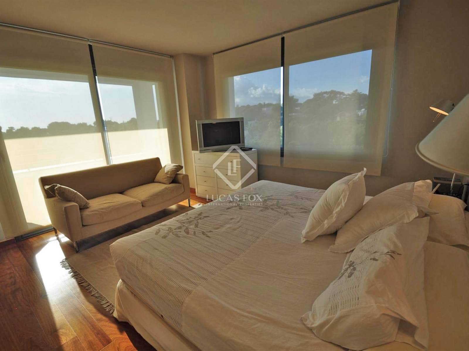 4 Zimmer Villa zu verkaufen in Lloret de Mar mit Pool Garage - 1.650.000 € (Ref: 3885791)