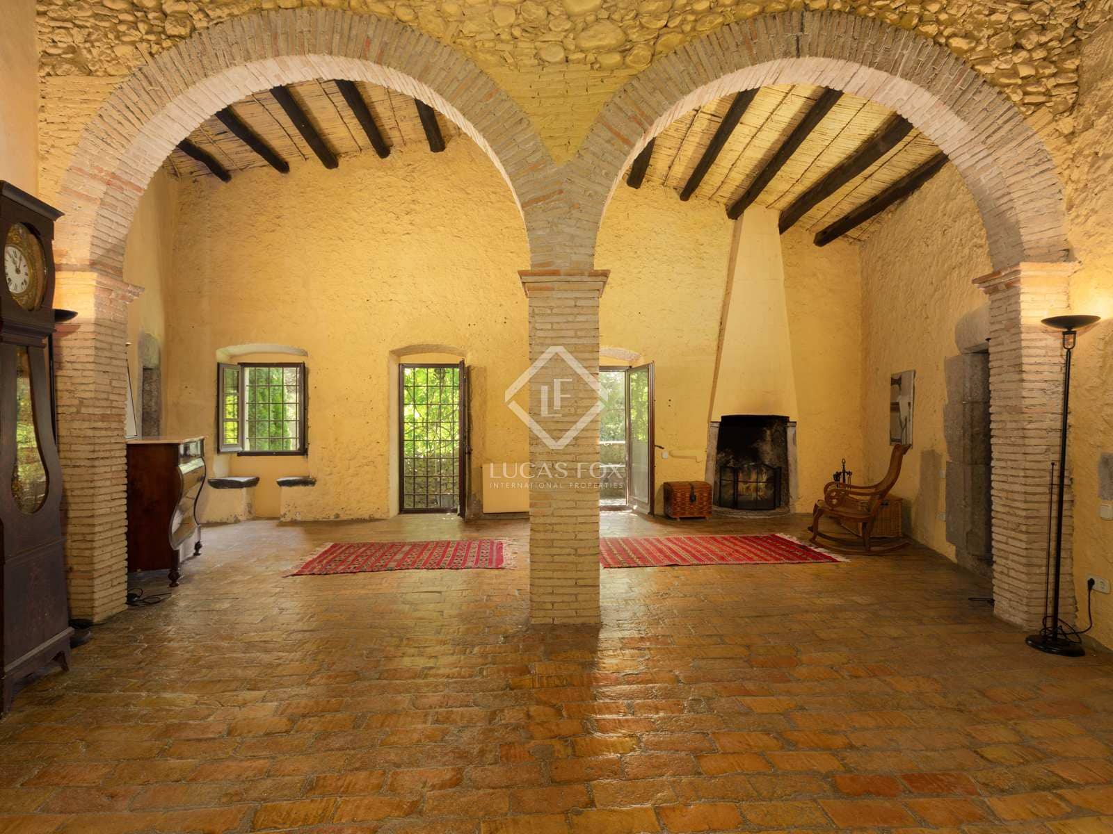 5 bedroom Finca/Country House for sale in Sant Mori with pool garage - € 1,065,000 (Ref: 3885793)