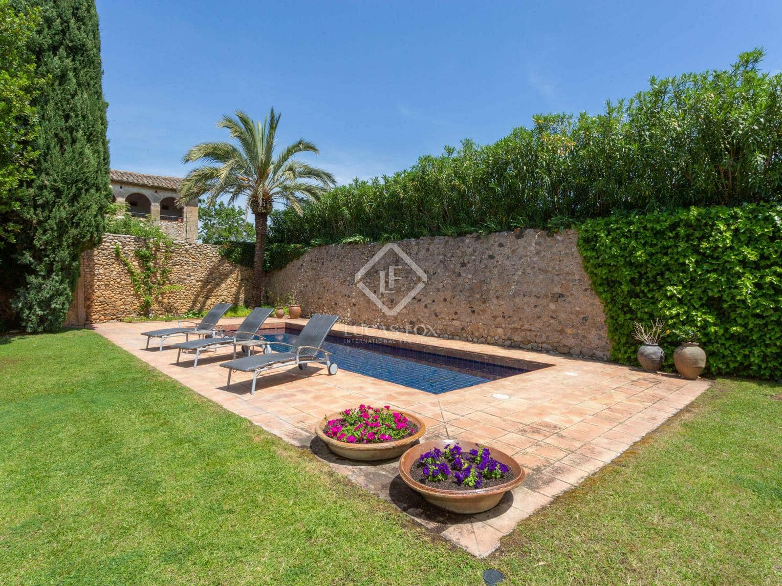 5 bedroom Finca/Country House for sale in Sant Mori with pool garage - € 1,065,000 (Ref: 3885793)