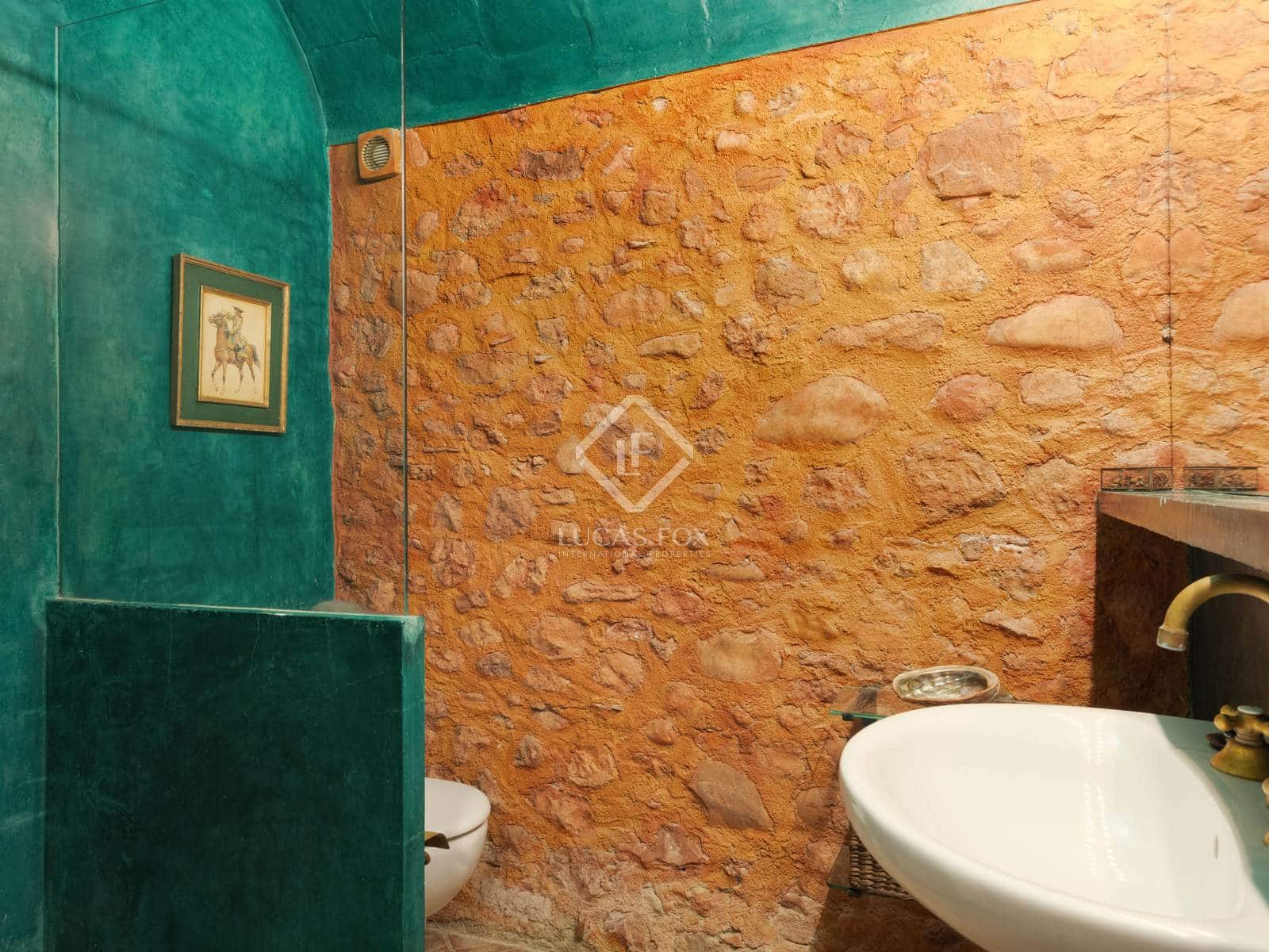 5 bedroom Finca/Country House for sale in Sant Mori with pool garage - € 1,065,000 (Ref: 3885793)
