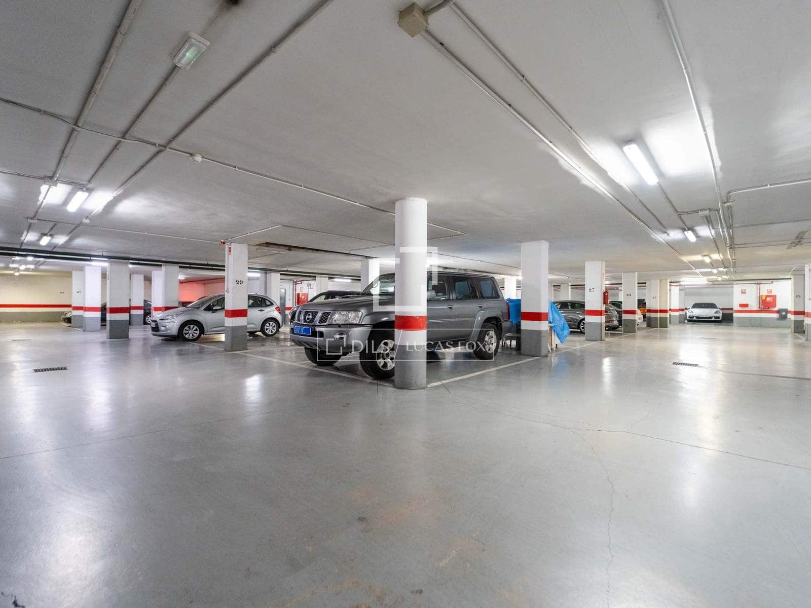 4 soverom Leilighet til salgs i Valencia by med svømmebasseng garasje - € 730 000 (Ref: 3988041)