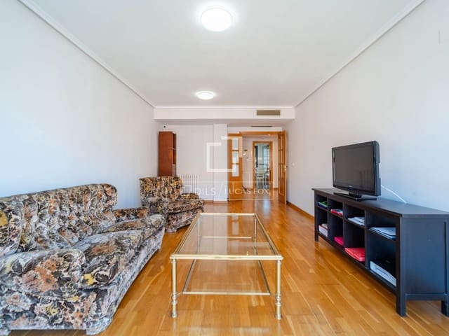 4 soverom Leilighet til salgs i Valencia by med svømmebasseng garasje - € 730 000 (Ref: 3988041)