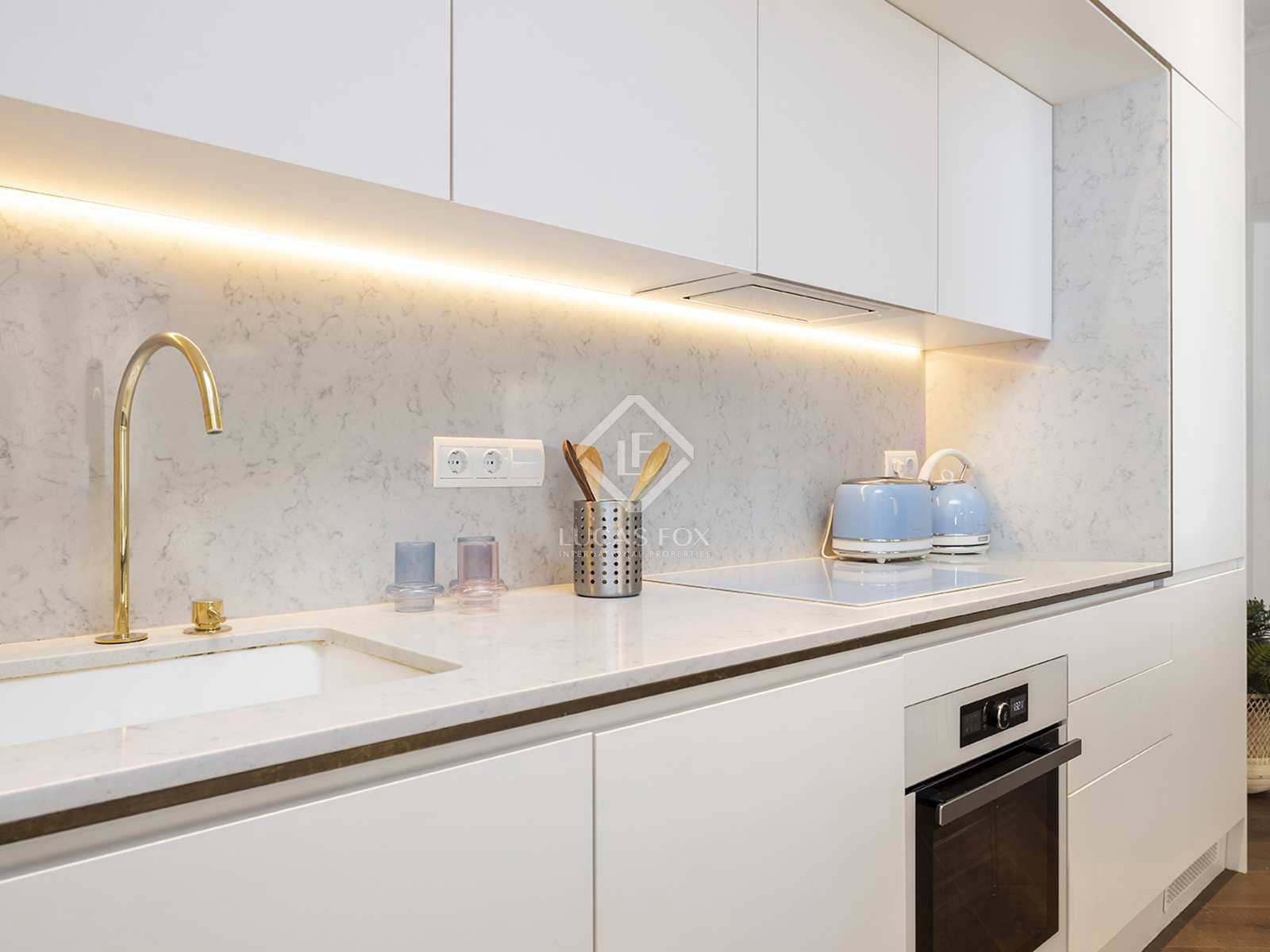 2 Zimmer Apartment zu verkaufen in Barcelona Stadt - 1.145.000 € (Ref: 3988046)