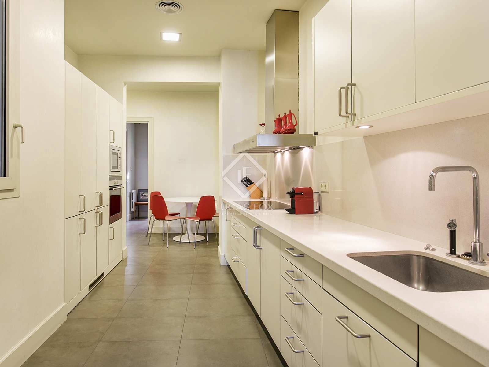 4 slaapkamer Appartement te koop in Barcelona stad - € 3.500.000 (Ref: 4003578)