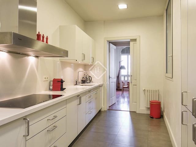 4 slaapkamer Appartement te koop in Barcelona stad - € 3.500.000 (Ref: 4003578)