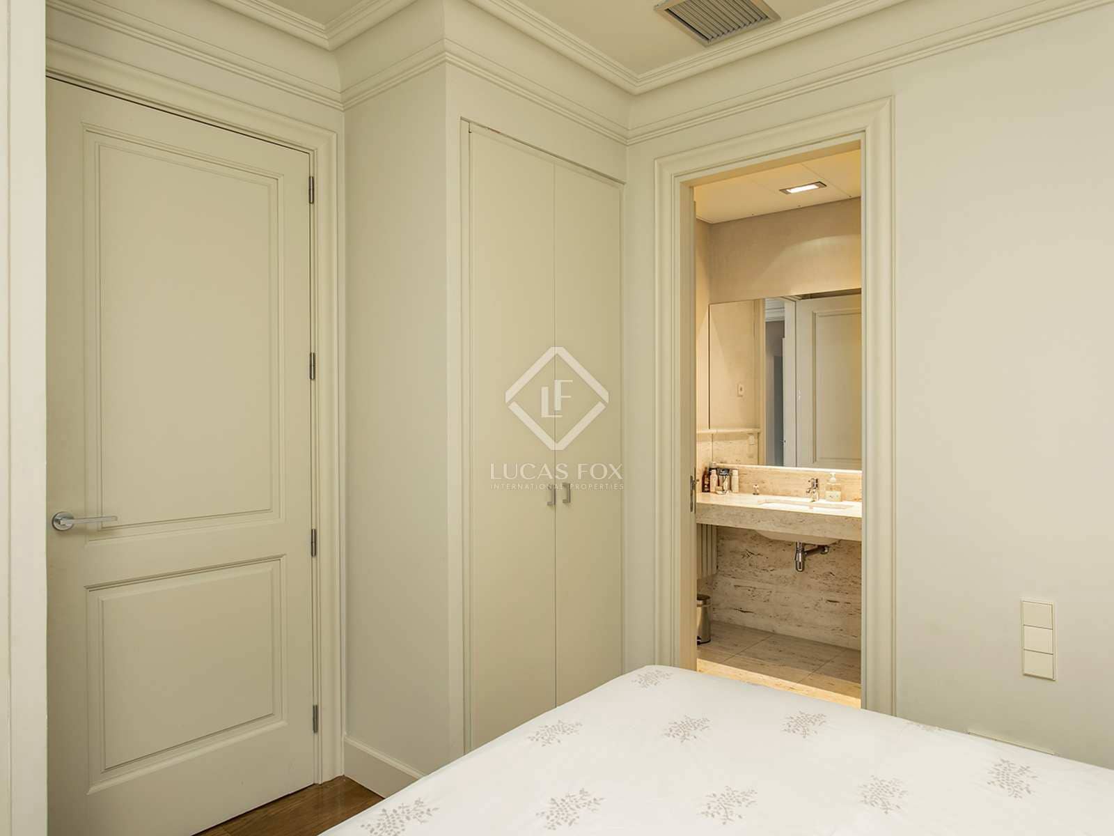 4 slaapkamer Appartement te koop in Barcelona stad - € 3.500.000 (Ref: 4003578)