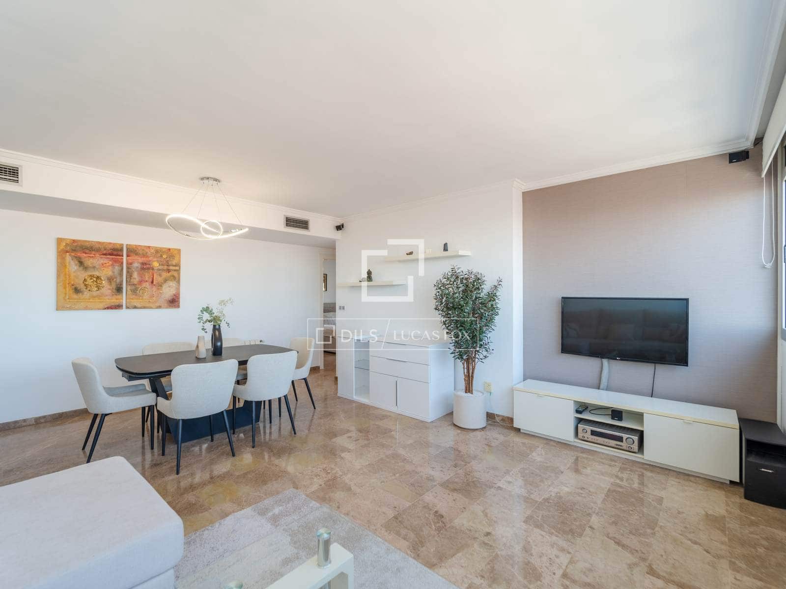3 quarto Apartamento para arrendar em Valencia cidade com piscina garagem - 2 800 € (Ref: 4041792)