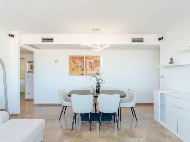 3 sovrum Lägenhet att hyra i Valencia stad med pool garage - 2 800 € (Ref: 4041792)