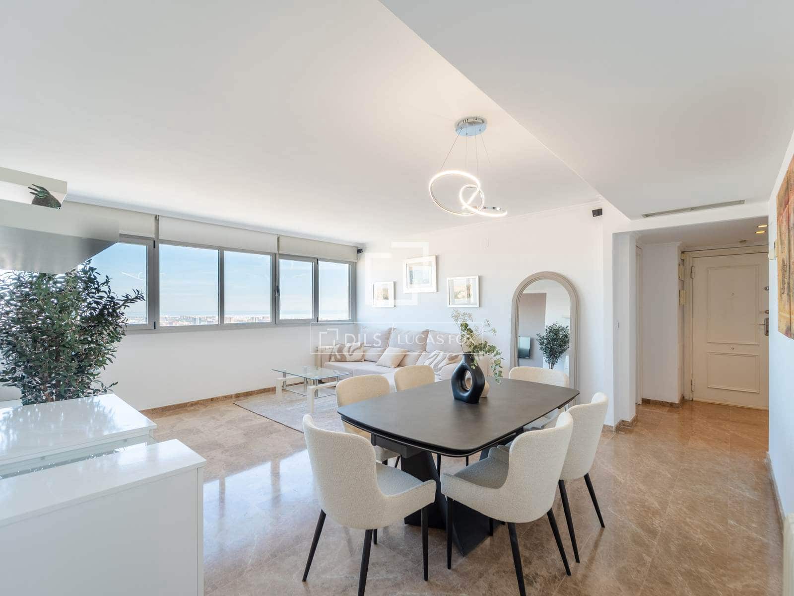 3 quarto Apartamento para arrendar em Valencia cidade com piscina garagem - 2 800 € (Ref: 4041792)