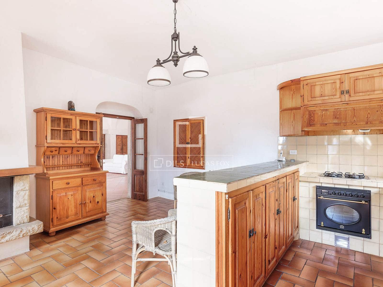 10 sypialnia Finka/Dom wiejski na sprzedaż w Sant Joan de Mollet z basenem garażem - 1 150 000 € (Ref: 4091200)
