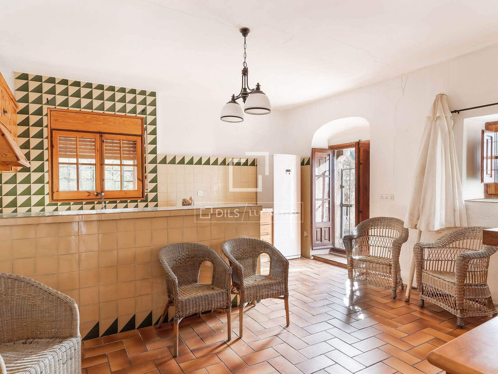 10 sypialnia Finka/Dom wiejski na sprzedaż w Sant Joan de Mollet z basenem garażem - 1 150 000 € (Ref: 4091200)