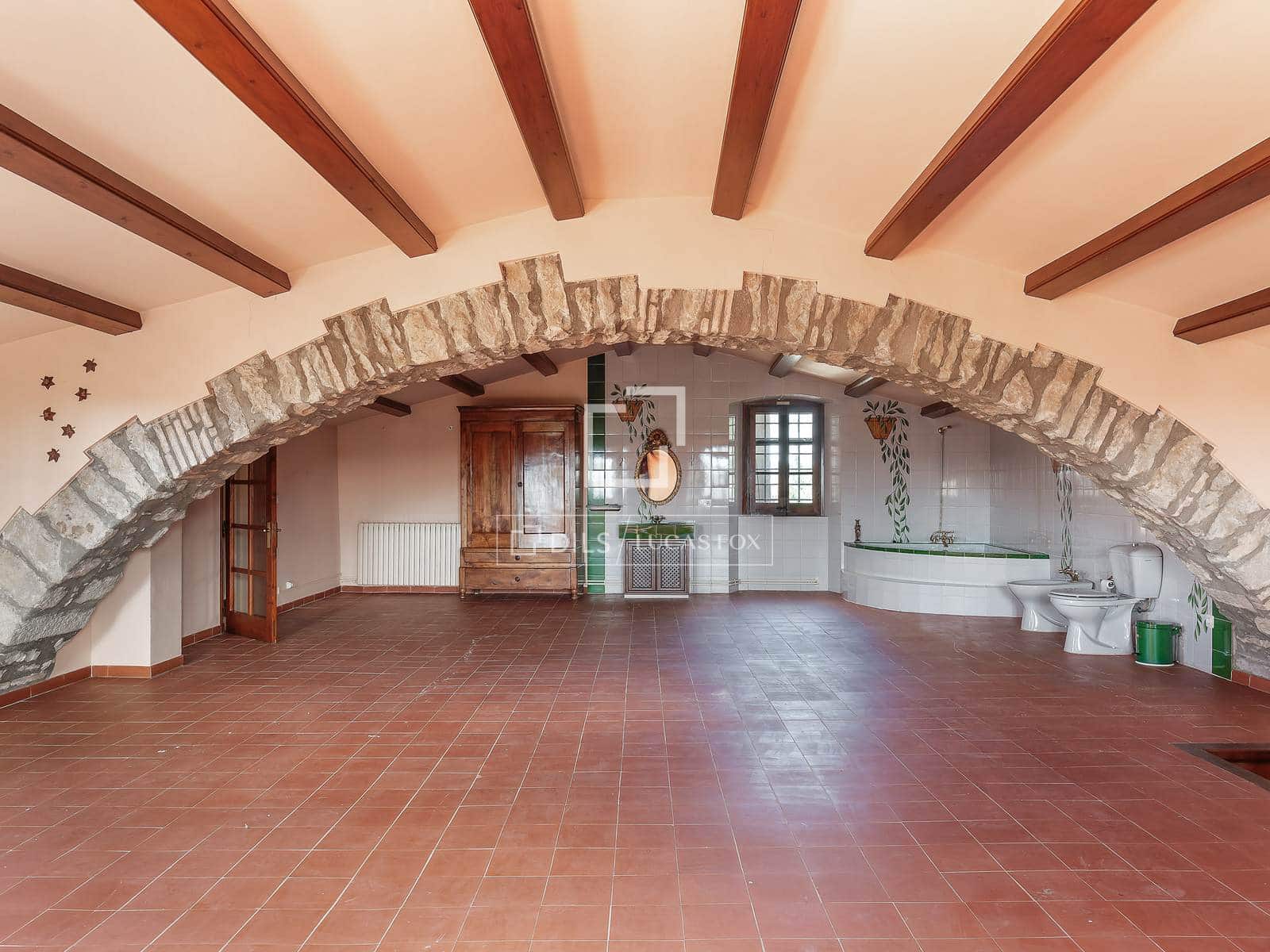 10 sypialnia Finka/Dom wiejski na sprzedaż w Sant Joan de Mollet z basenem garażem - 1 150 000 € (Ref: 4091200)