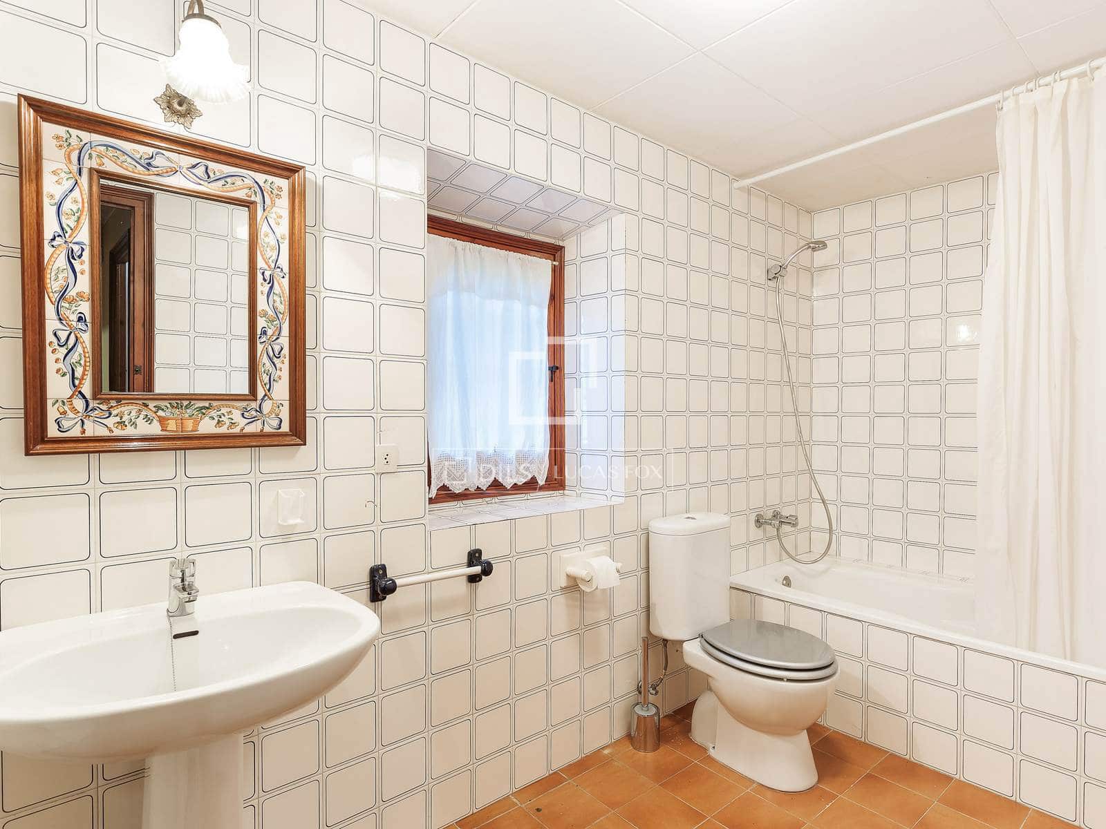 10 sypialnia Finka/Dom wiejski na sprzedaż w Sant Joan de Mollet z basenem garażem - 1 150 000 € (Ref: 4091200)