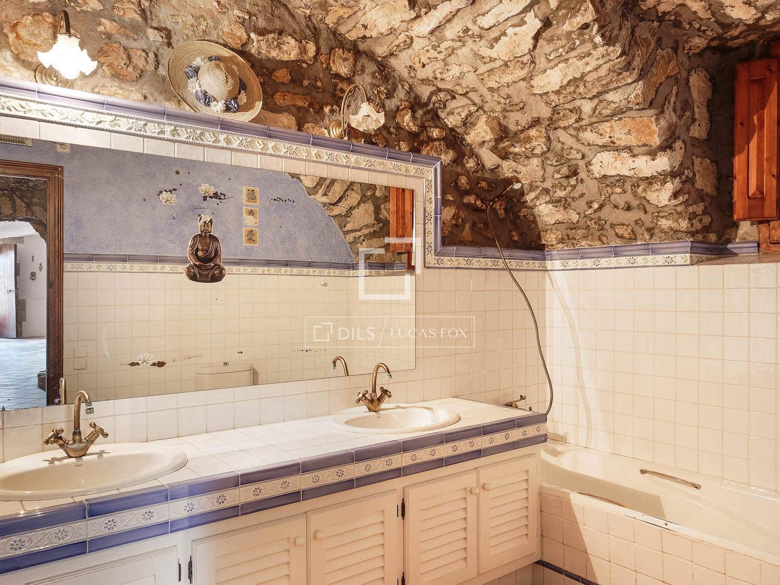 10 sypialnia Finka/Dom wiejski na sprzedaż w Sant Joan de Mollet z basenem garażem - 1 150 000 € (Ref: 4091200)