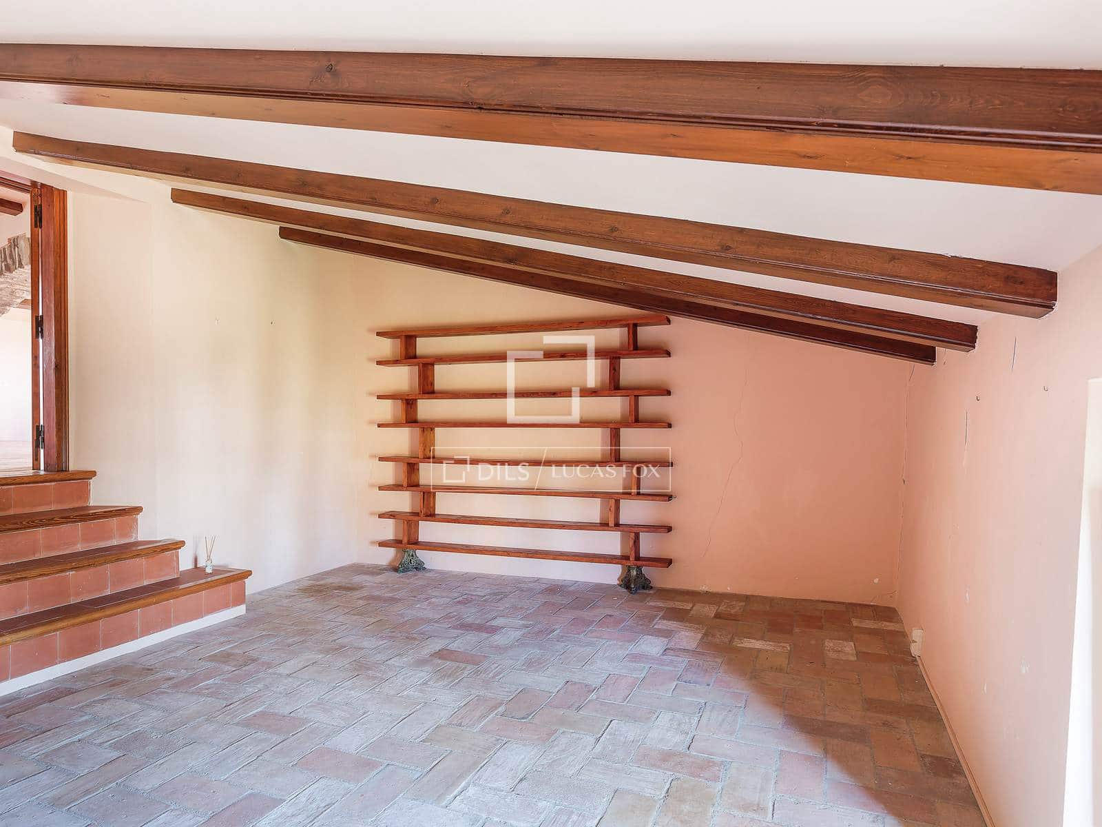 10 sypialnia Finka/Dom wiejski na sprzedaż w Sant Joan de Mollet z basenem garażem - 1 150 000 € (Ref: 4091200)