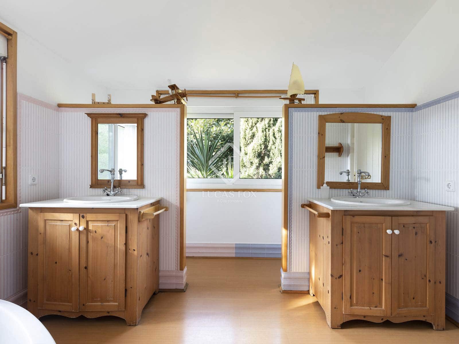 6 makuuhuone Huvila myytävänä paikassa Sitges mukana uima-altaan 
autotalli - 2 700 000 € (Ref: 4326320)