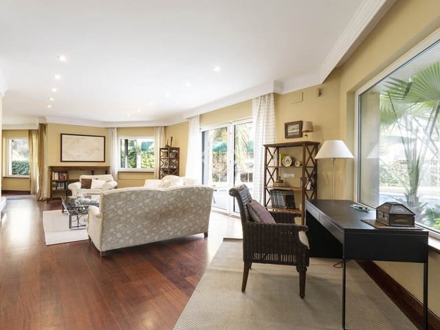 6 Zimmer Villa zu verkaufen in Sitges mit Pool Garage - 2.700.000 € (Ref: 4326320)