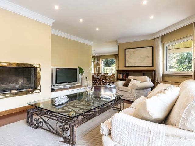 6 Zimmer Villa zu verkaufen in Sitges mit Pool Garage - 2.700.000 € (Ref: 4326320)