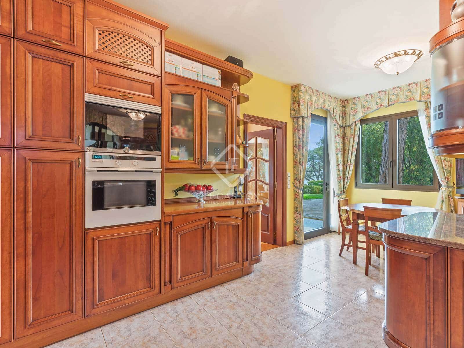 5 soveværelse Villa til salg i S'Agaro med swimmingpool garage - € 8.500.000 (Ref: 4334118)